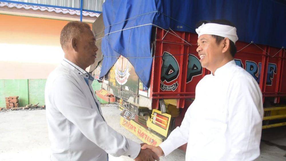 Kisah Haru dan Fakta di Balik Pernikahan Kakek dan Gadis di Subang