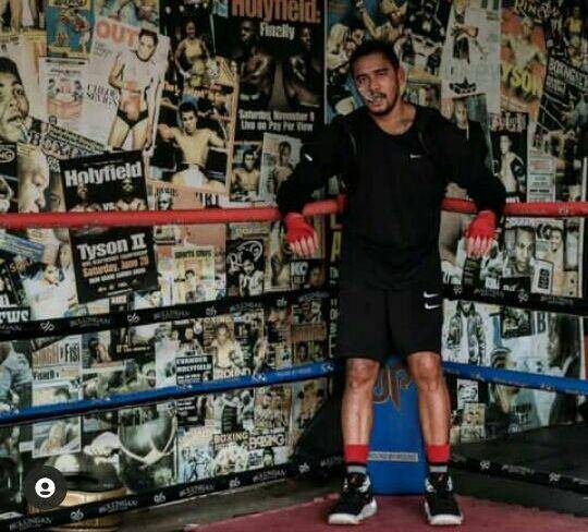 potret Mario Lawalata berlatih tinju (instagram.com/rozten_academy)
