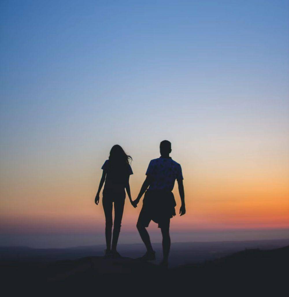 ilustrasi pasangan harmonis (unsplash.com/Caleb Ekeroth)