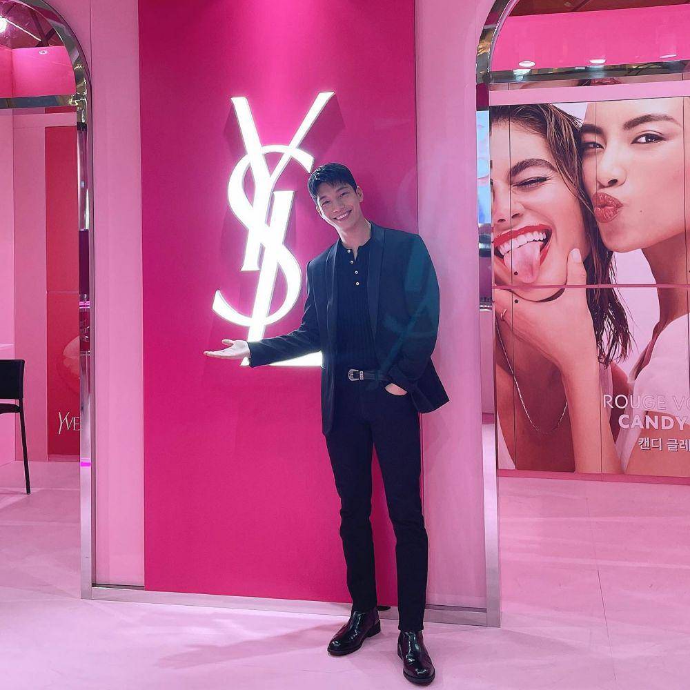 Wi Ha Joon (instagram.com/wi__wi__wi)