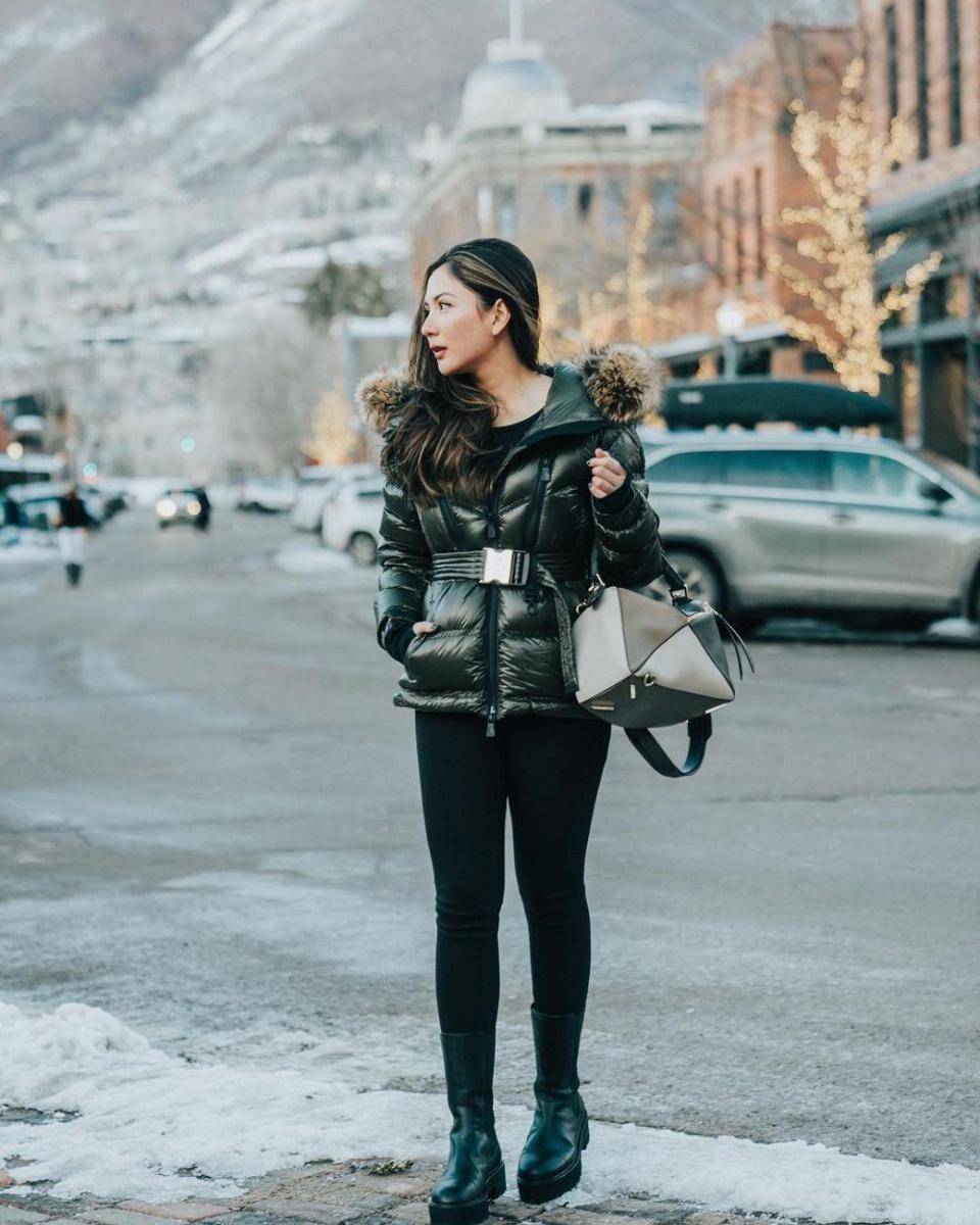 outfit serba hitam ala Jessica Mila (instagram.com/jscmila)