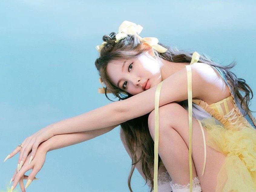 9 Fakta Menarik Debut Solo Nayeon, Duet dengan Felix SKZ dan Wonstein!