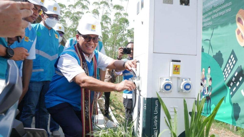 Acara pencanangan pembangunan infrastruktur kelistrikan IKN di lokasi titik nol Nusantara, Jumat (3/6/2022). Foto PLN