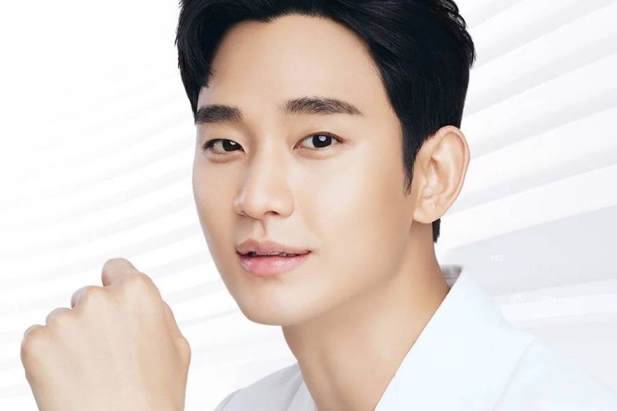 Kim Soo Hyun (instagram.com/youbeauty_idn)