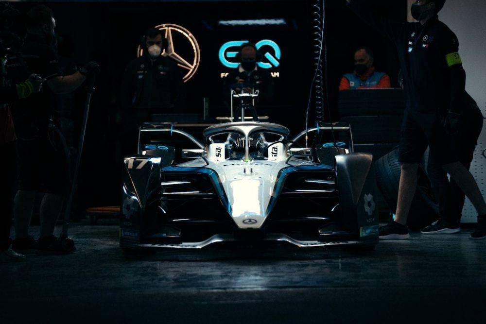 Mercedes-Benz.com