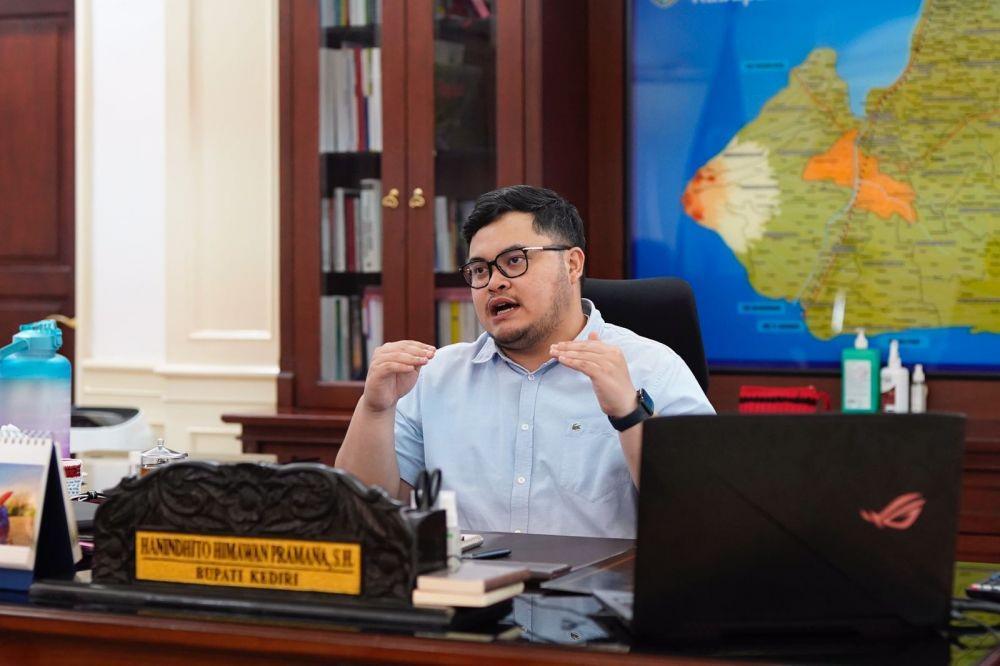 Bupati Kediri Ajak Kaum Muda Hilangkan Stigma Politik Kotor