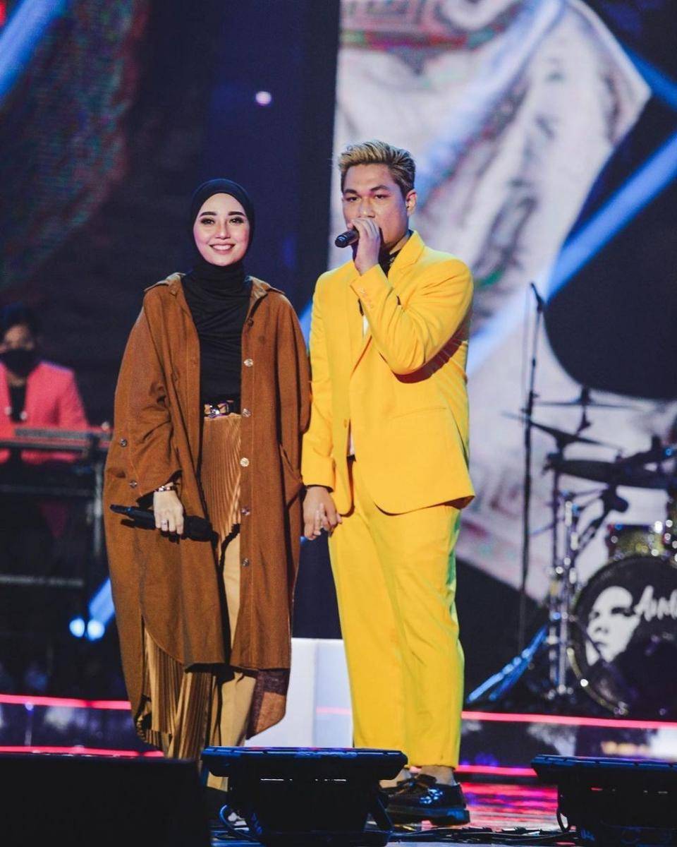OOTD Rizal Armada dan Monica Imas (instagram.com/monicaimas)