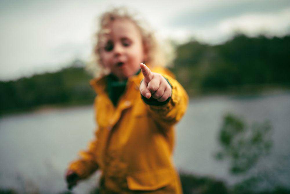 ilustrasi anak (unsplash.com/Janko Ferlič)