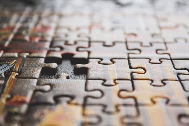 ilustrasi puzzle (unsplash.com/Sigmund)