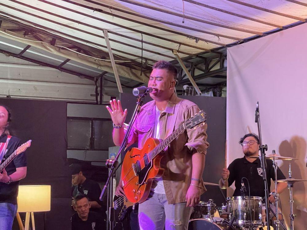 Rio Adiwardhana Rilis Single 'Cinta Tak Harus Memiliki', Kisah Nyata!