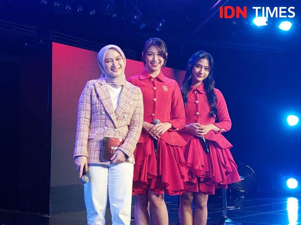 Melody dan Shani dan Jinan JKT48 di press conference JKT48 The 10 Update, di Jakarta, pada Kamis (2/6/2022) (IDN Times/Erfah Nanda)