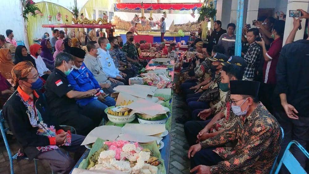 Upacara Tradisi Labuh Laut, Bentuk Syukur Nelayan di Tulungagung