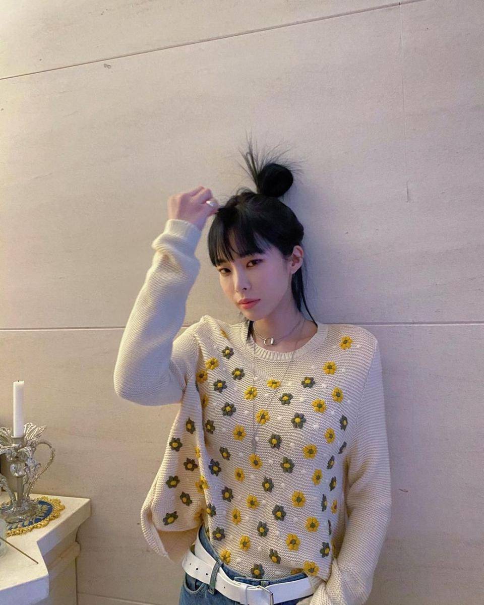 Heize (Instagram.com/heizeheize)
