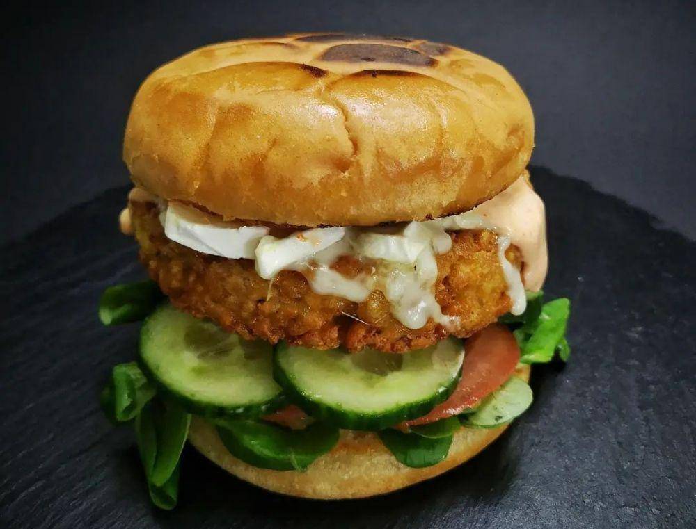 burger tempe (instagram.com/agus_pristi)