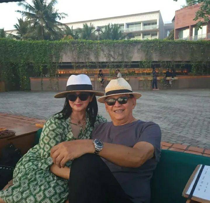 Potret liburan Roy Marten dan Anna Maria di Bali. Instagram.com/annamarten8