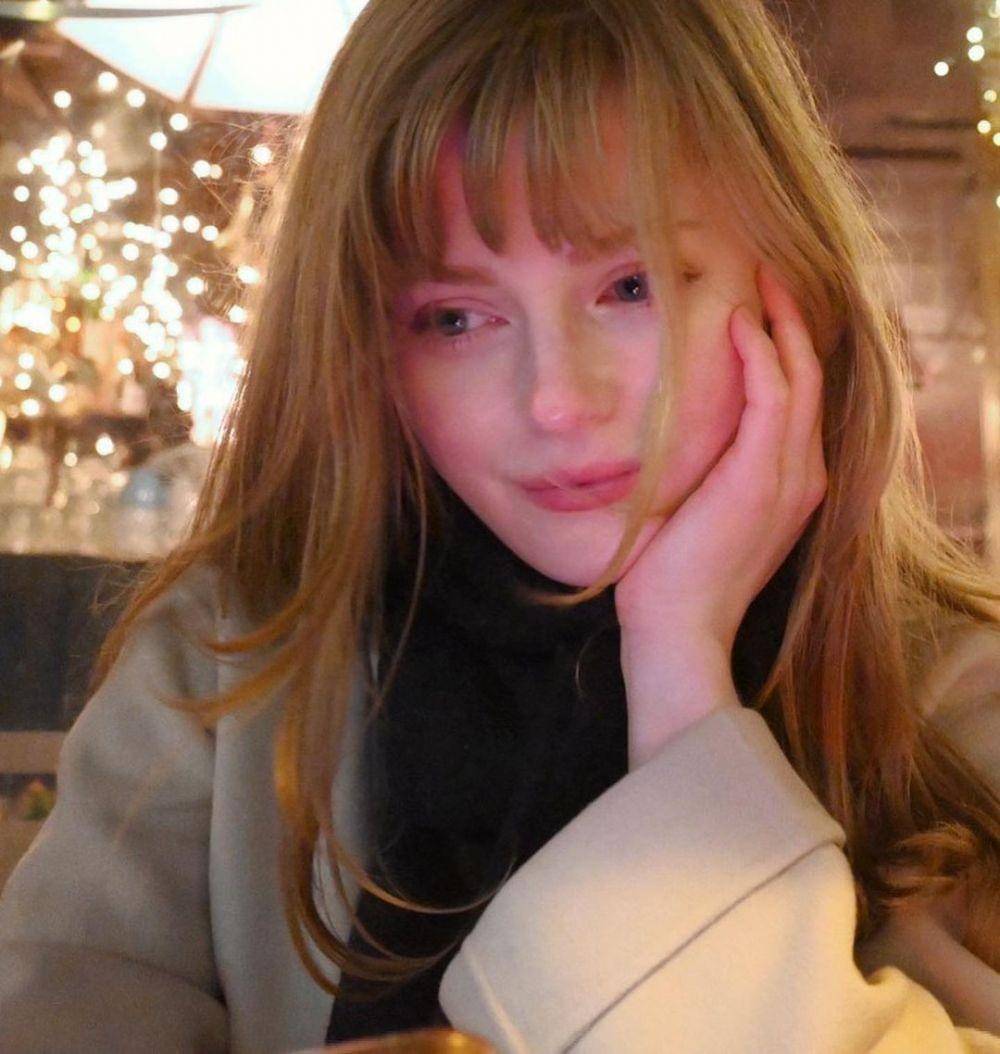 instagram.com/ella.freya/