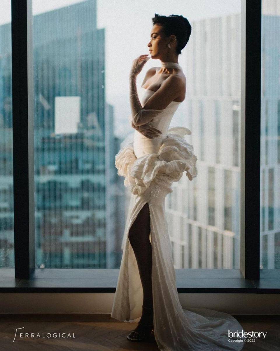 Busana Eva Celia. (Terralogical via instagram.com/thebridestory)