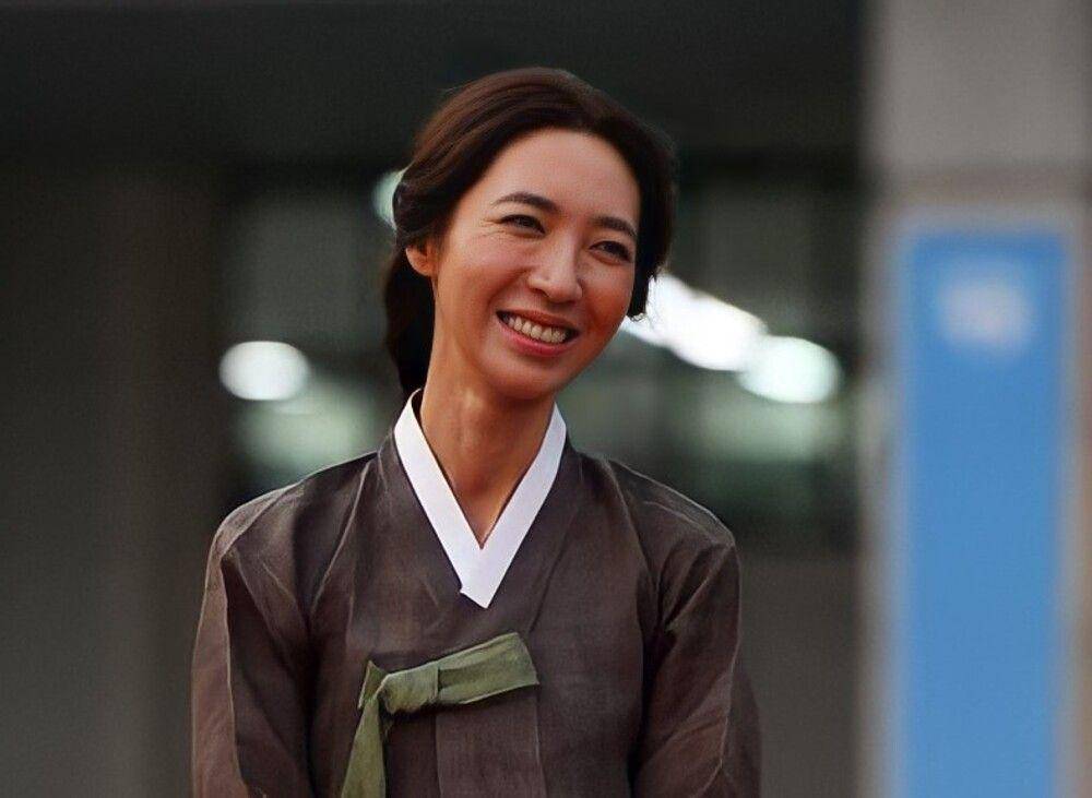 Bang Eun Jin (nocutnews.co.kr)