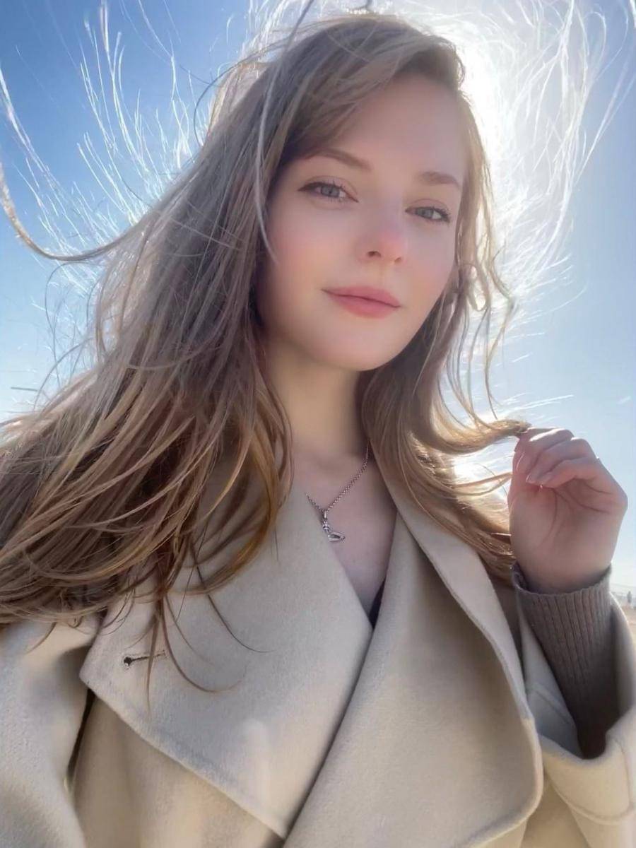 twitter.com/Eriza_Freya