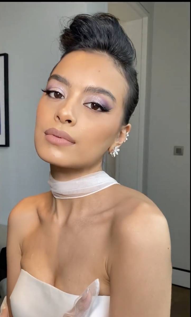Makeup Eva Celia. (instagram.com/vagueskin)
