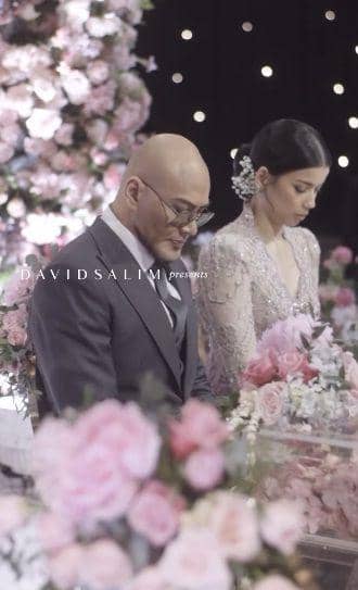 momen pernikahan Deddy Corbuzier dan Sabrina Chairunnisa (instagram.com/sabrinachairunnisa_)