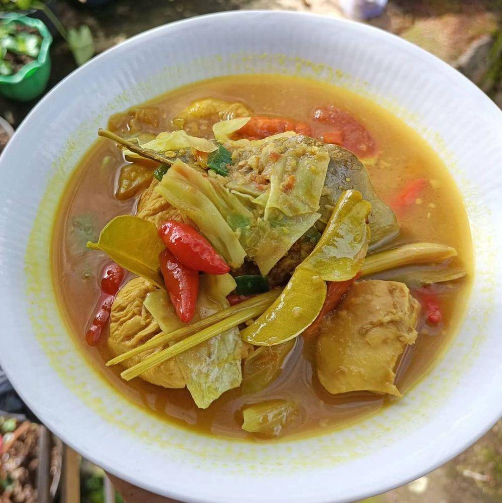 tongseng ayam tanpa santan (instagram.com/maharani_agusti)