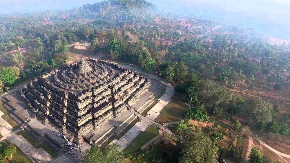 gambar Candi Borobudur(facebook.com/Dutch-Docu-Channel)
