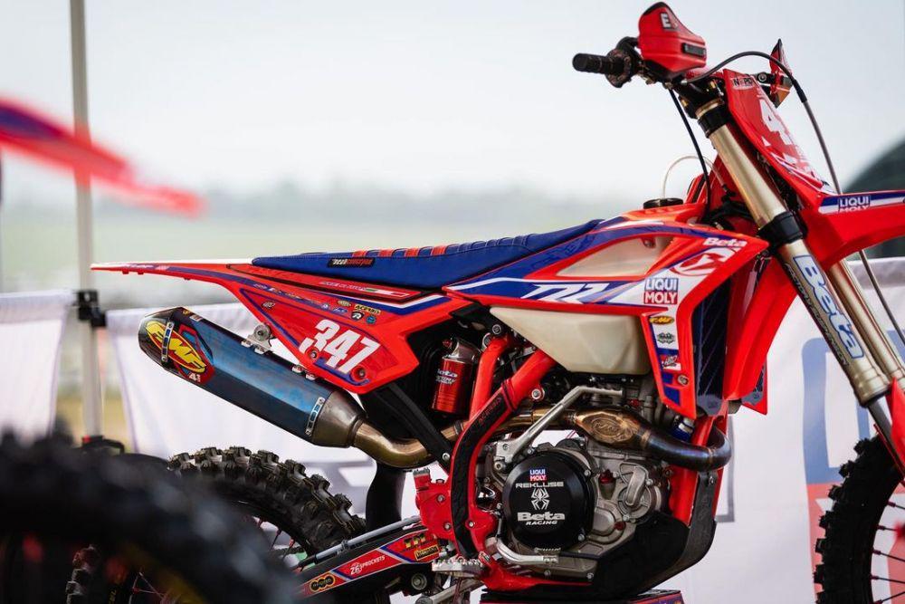 5 Spare Part yang Bisa Menambah Performa Motor Trail Kamu