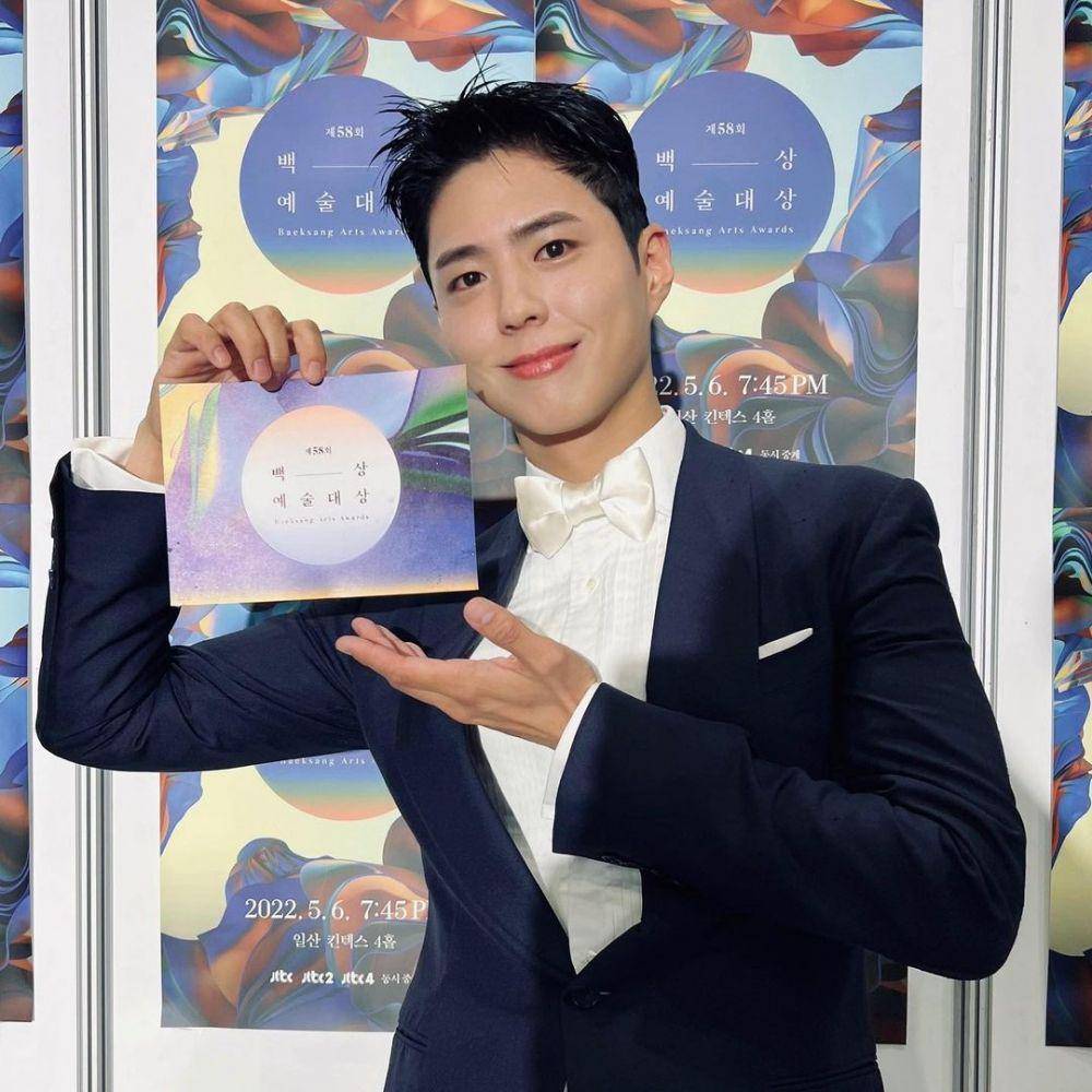 Park Bo Gum ( instagram.com/blossom_entertainment/ )