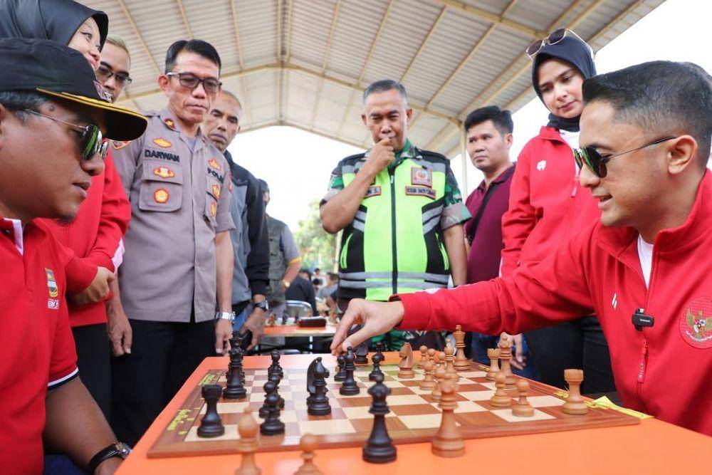 Hengky Kurniawan dan Sonya Fatmala di Turnamen HK Cup. (instagram.com//hengkykurniawan)