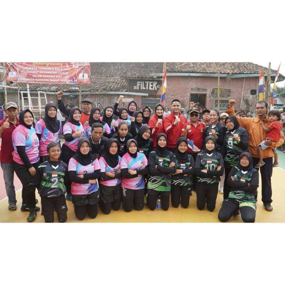 Hengky Kurniawan dan Sonya Fatmala di Turnamen HK Cup. (instagram.com/sonyafatmala)