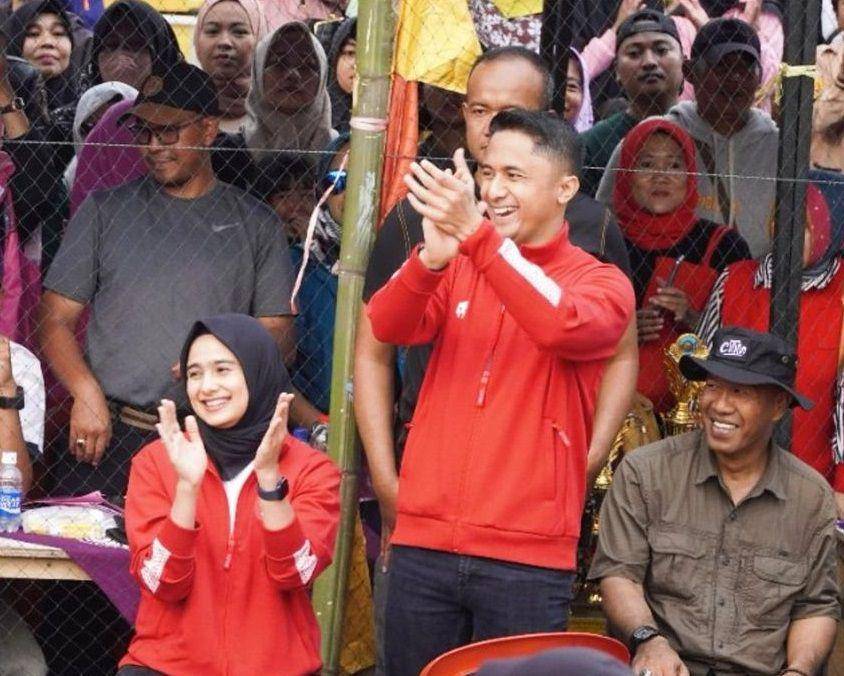 Hengky Kurniawan dan Sonya Fatmala di Turnamen HK Cup. (instagram.com/sonyafatmala)