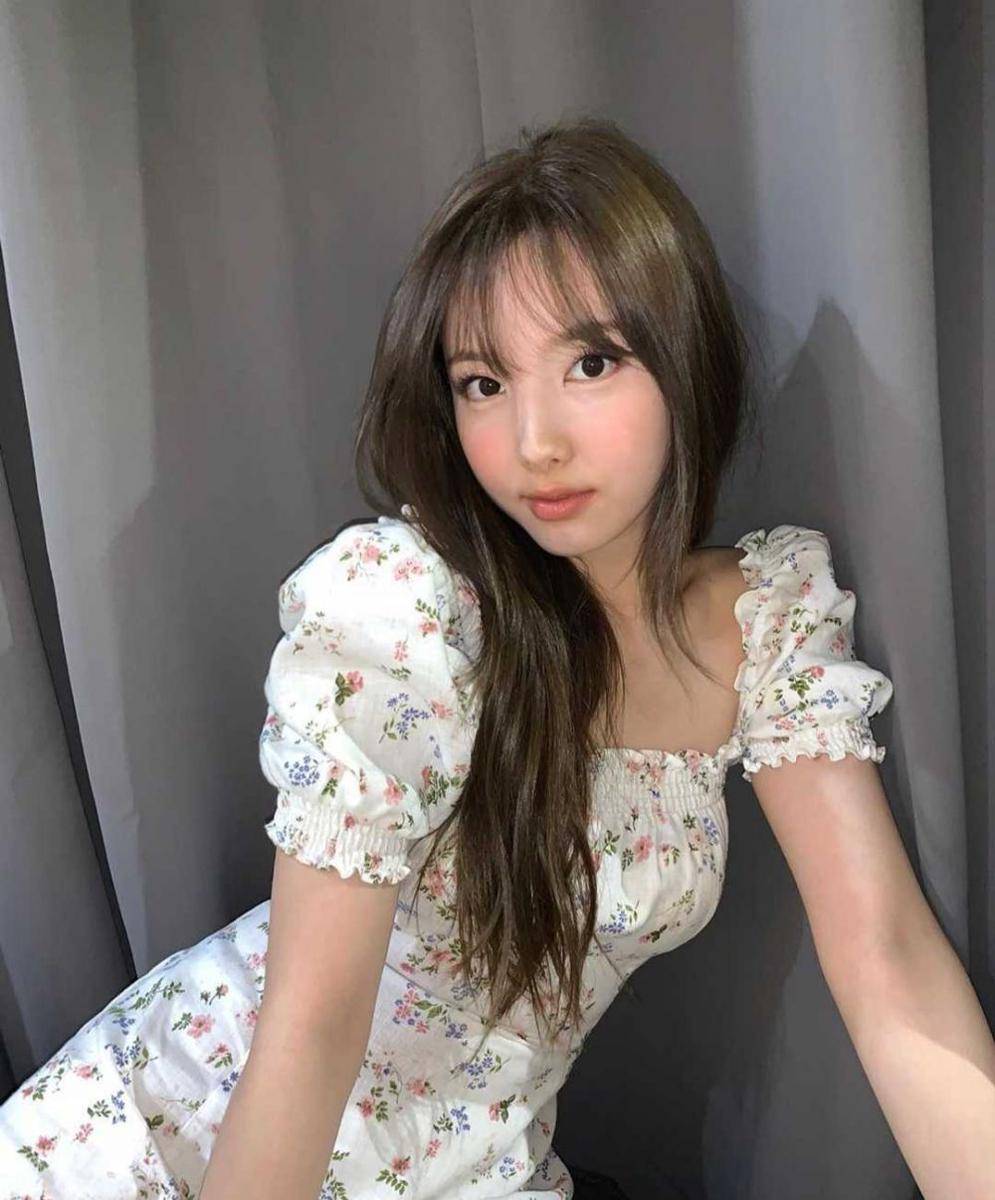 Nayeon TWICE (instagram.com/twicetagram)
