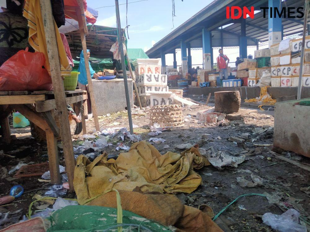 Rutin Tarik Retribusi, Pasar Raya Kota Bima Tetap Kumuh