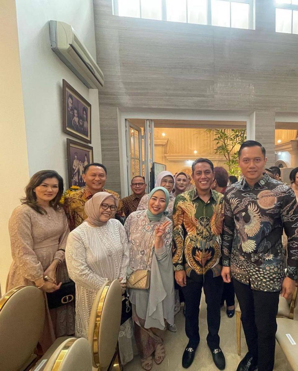 Lamaran Dyah Roro Esti (Instagram.com/iya_juwita)