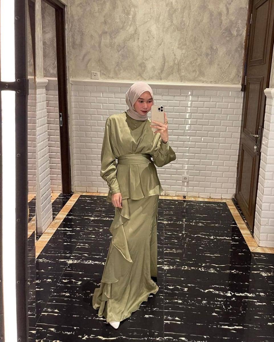 Astri Ratnasari (instagram.com/nasariastri)