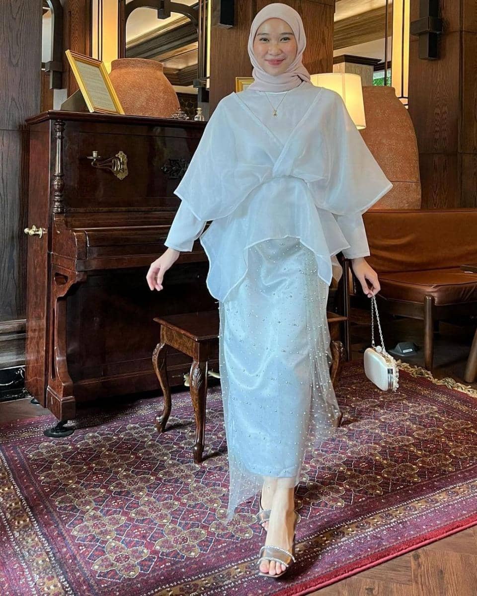 Astri Ratnasari (instagram.com/nasariastri)