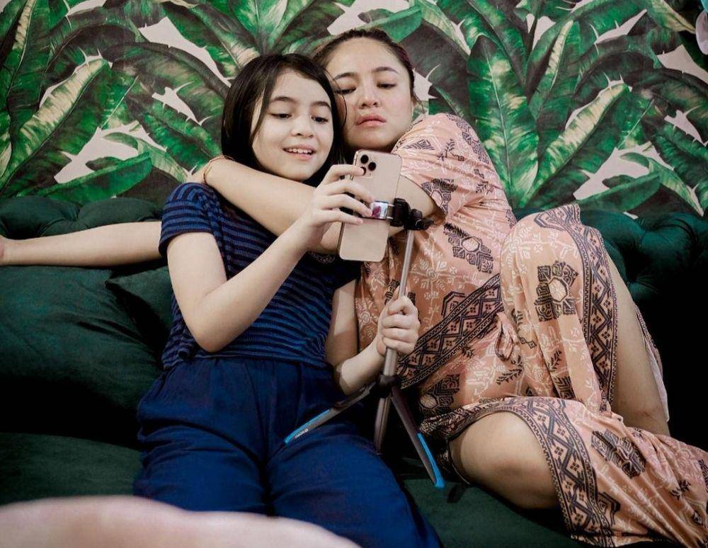 Marshanda bersama Sienna (instagram.com/marshanda99)
