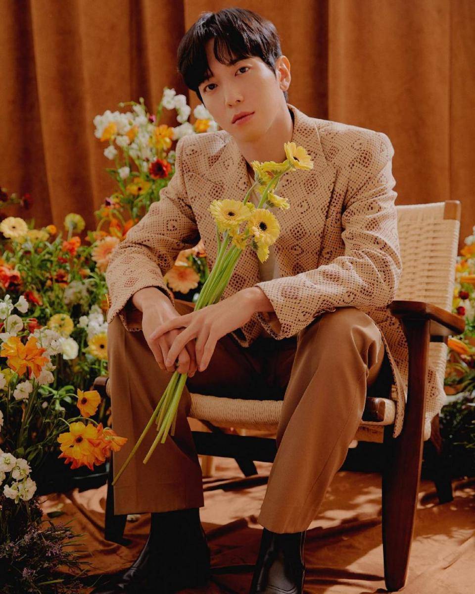Jung Yong Hwa (instagram.com/jyheffect0622)
