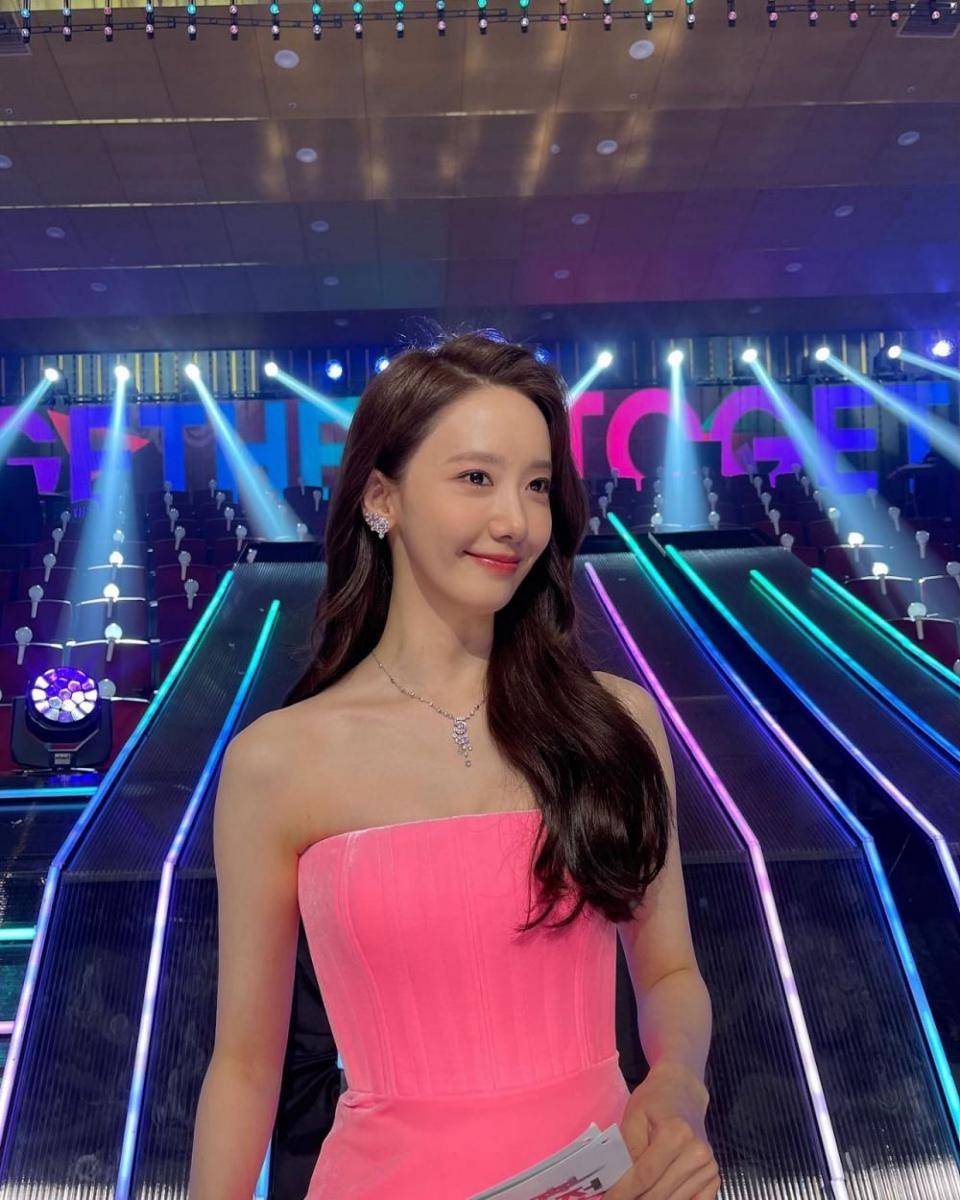 Yoona SNSD (instagram.com/yoona_lim)