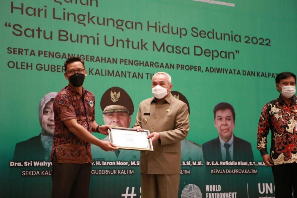 Mitra Binaan Pertamina Raih Dua Kalpataru dalam Pengelolaan Sampah