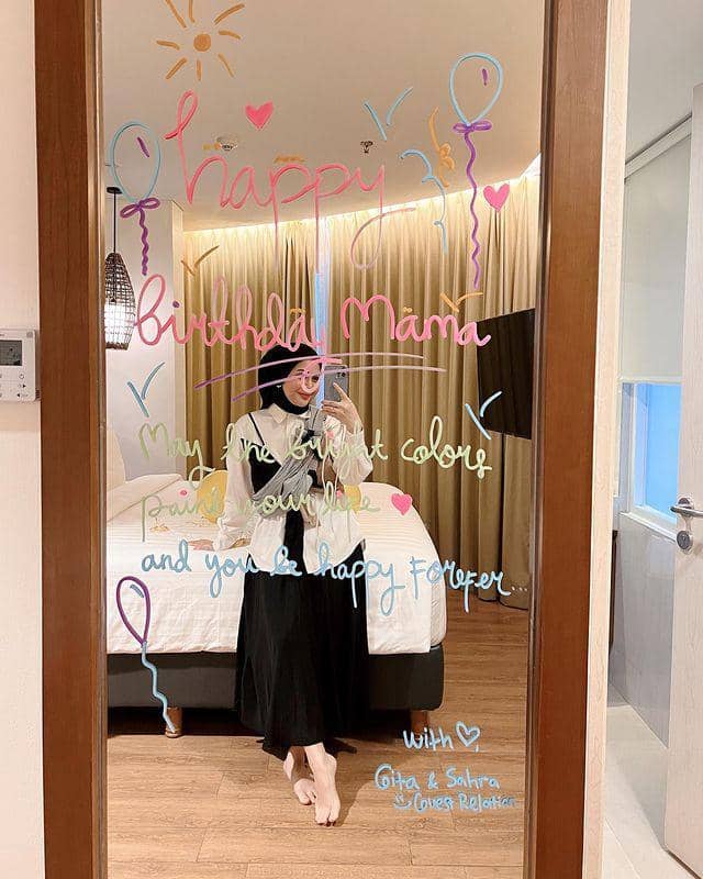 Kesha Ratuliu (instagram.com/kesharatuliu05)