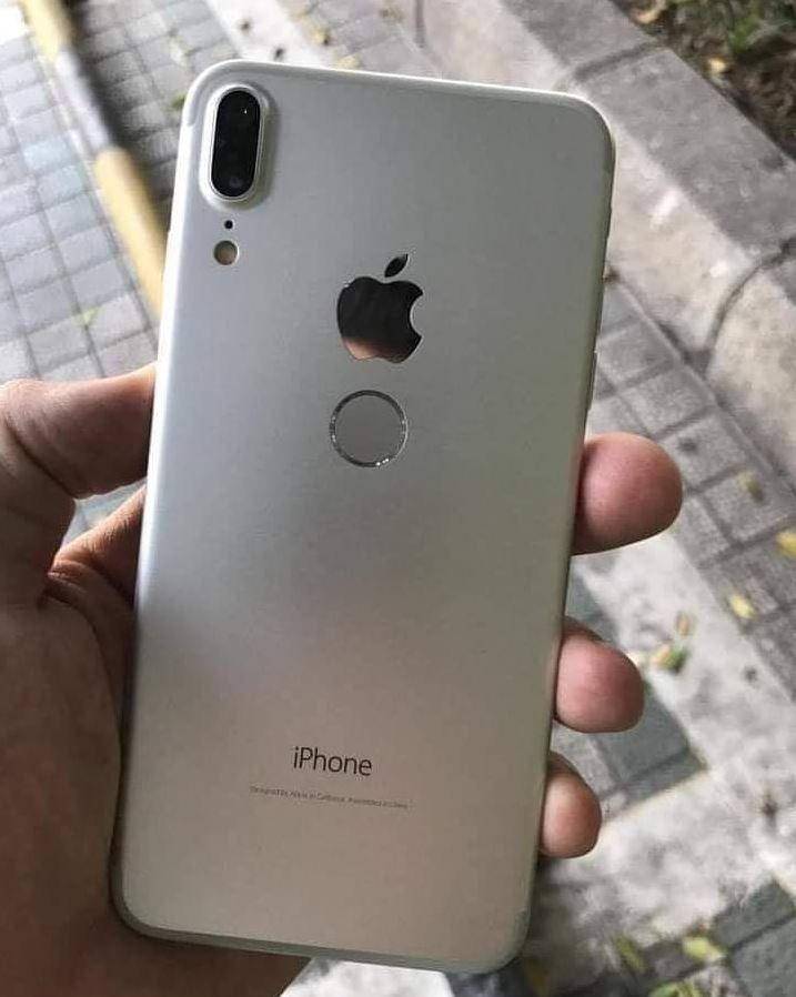 potret seperti ada yang janggal (instagram.com/humoor.id)