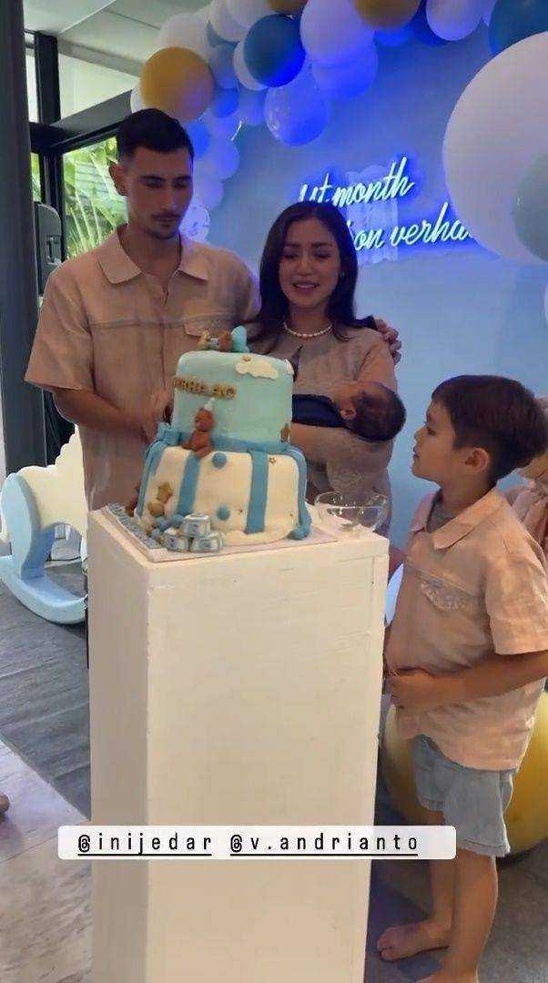 acara satu bulan Don Verhaag (instagram.com/rozmasuhardi)