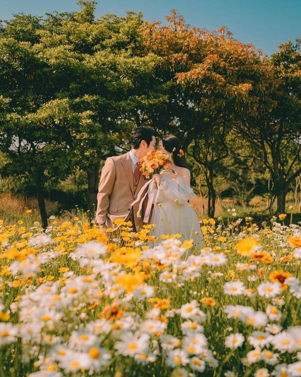 prewedding ala Korea (instagram.com/shutterpresso_tom)