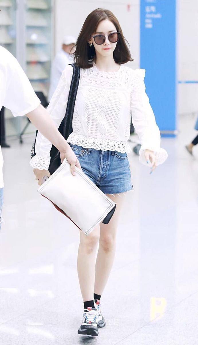 short pants Yoona SNSD (instagram.com/snsdoutfit)