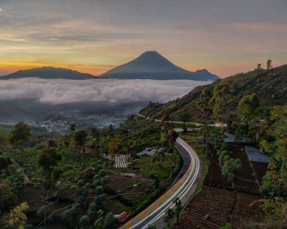 Bukit Awan Sikapuk (instagram.com/adityakurniawanpp)