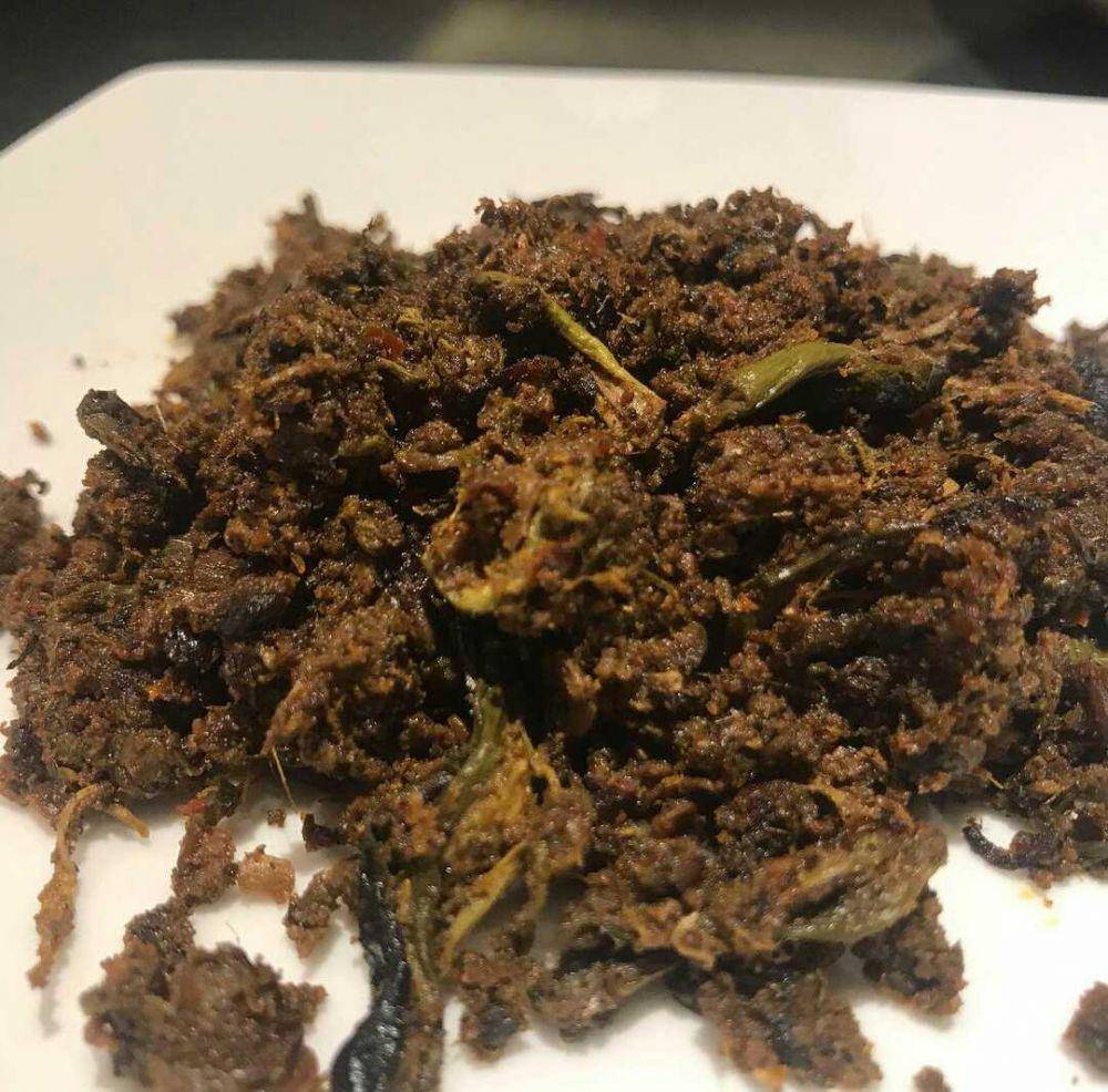 rendang pakis (instagram.com/badaso_randang)