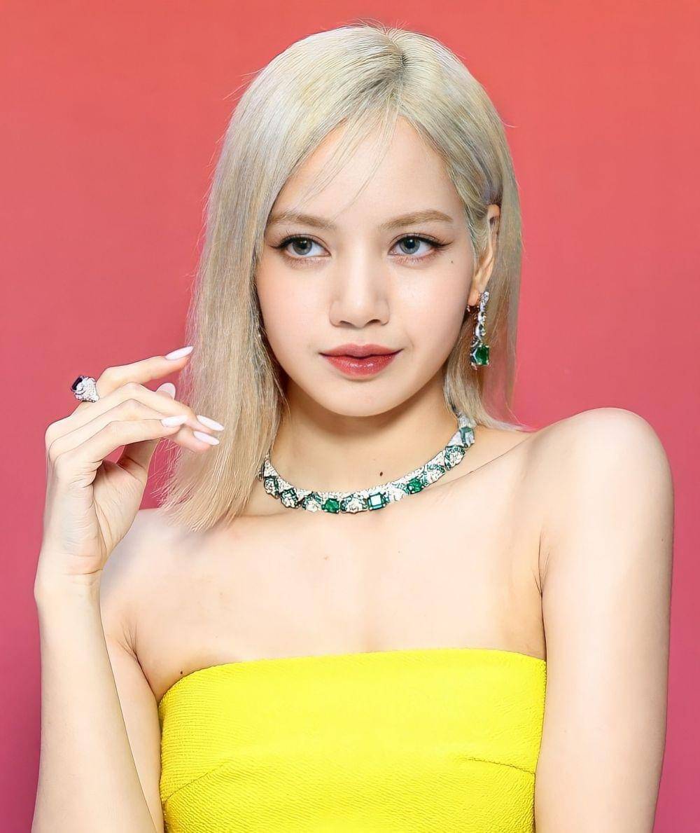 Lisa BLACKPINK di Bvlgari High Jewelry Show (twitter.com/y_amlp)