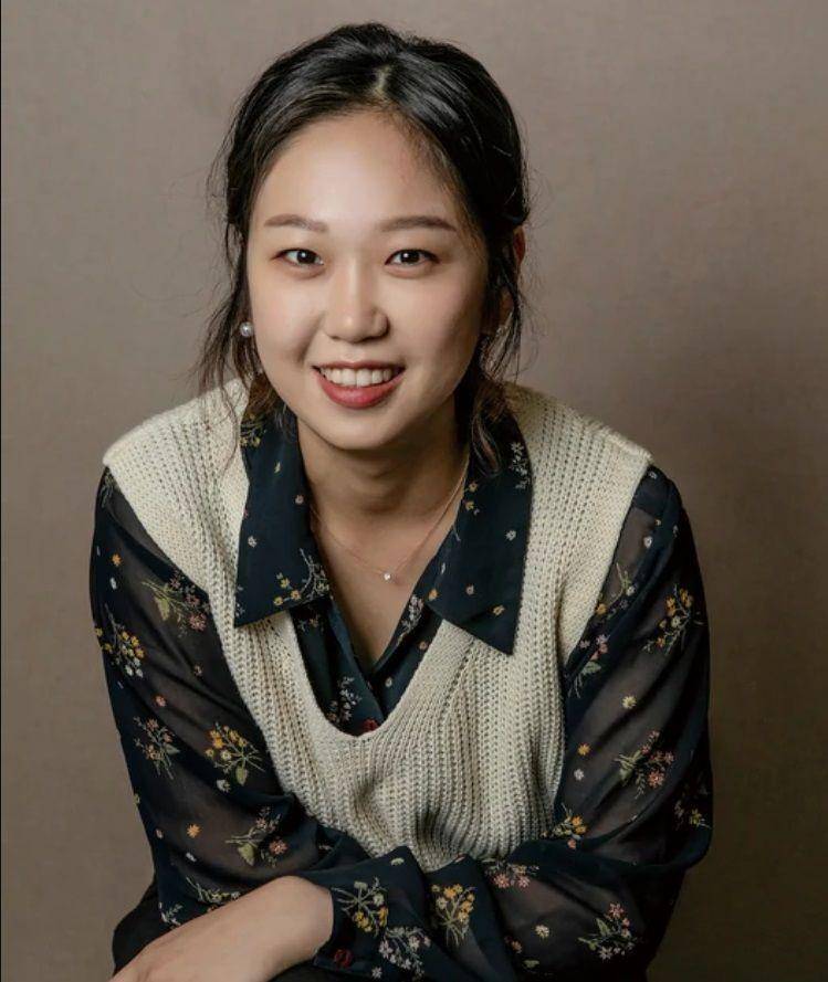 Sutradara oleh Hwang Da Seul. (mydramalist.com)